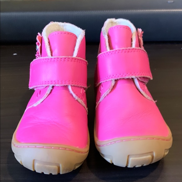 Toddler shoes for girls - Picture 1 of 4